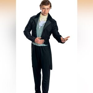 NWT
Netflix Bridgerton Adult Male Costume Size M(38-40)